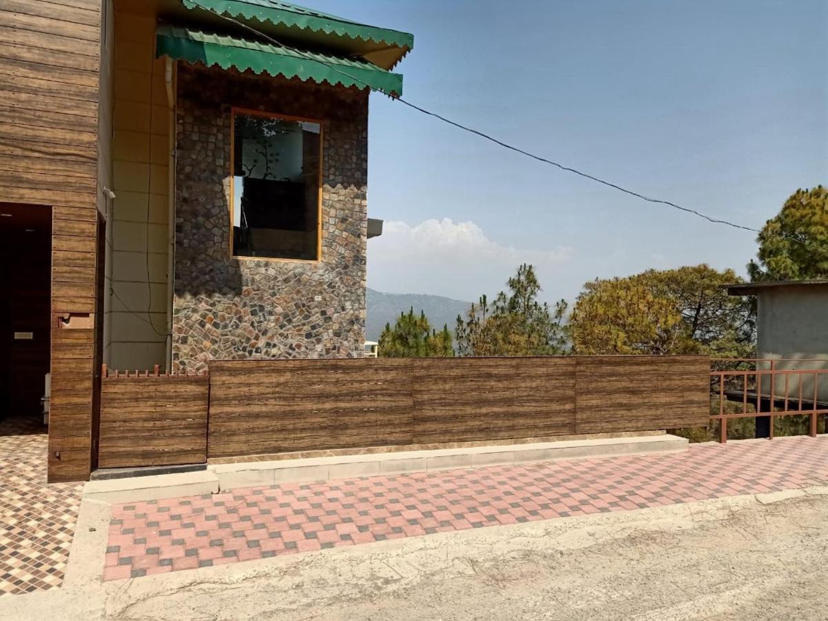 Vila Pine Peak Kasauli Exteriér fotografie
