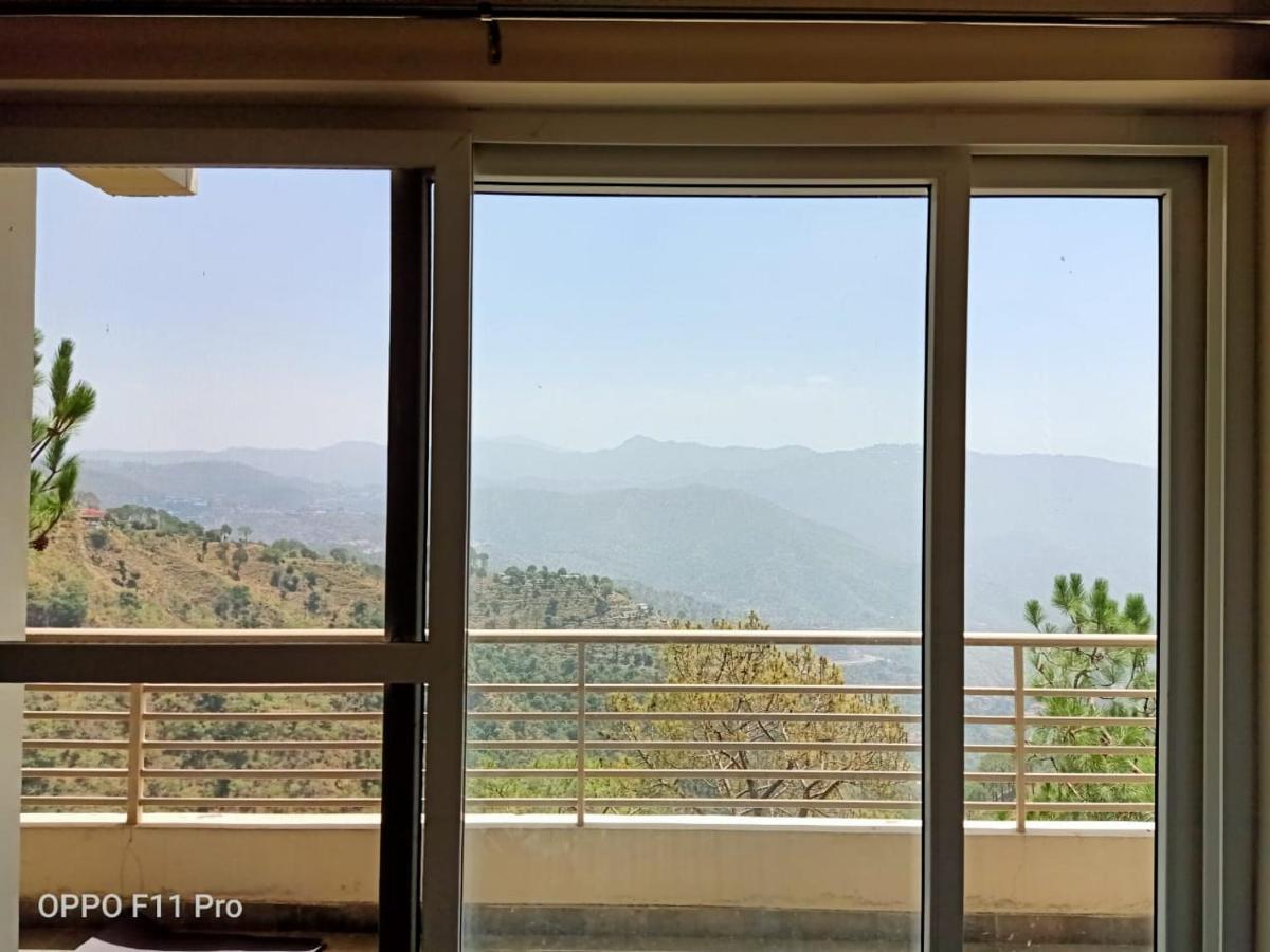 Vila Pine Peak Kasauli Exteriér fotografie